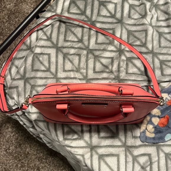 kate spade pinkish orange purse - Picture 2 of 7